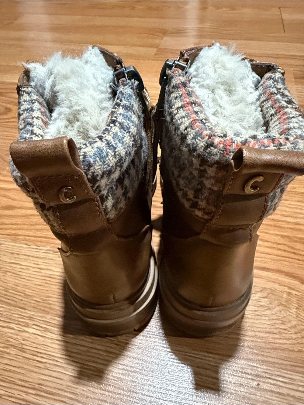 Women’s Brown Faux-Fur Lace-Up Winter Boots